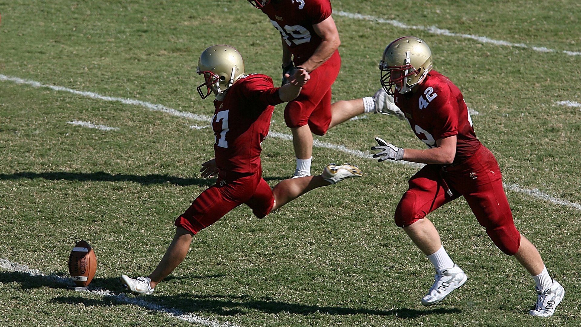 体育科技创新推动中国青少年篮球竞技水平持续跃升，我国青少年篮球体校